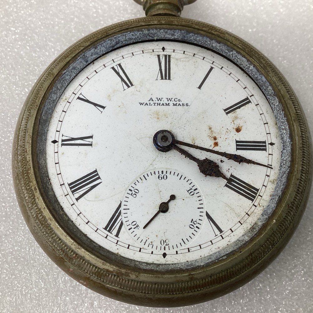 Vintage Waltham PW46 Mechanical Pocket Watch