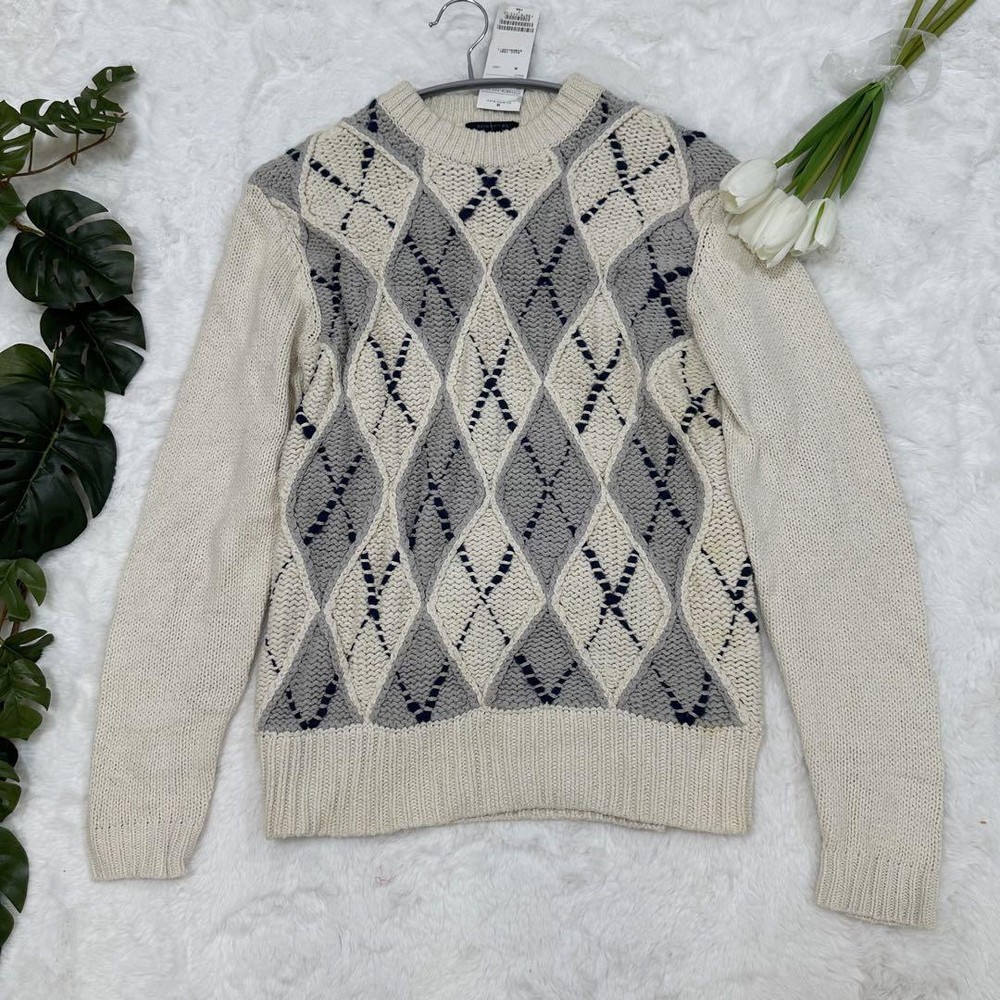 Burberry Blue Label Long Sleeve Knit Sweater - High-End Fashion - New