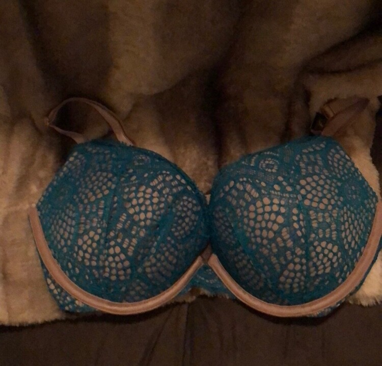 Victoria Secret very Sexy push up  Bra 34D