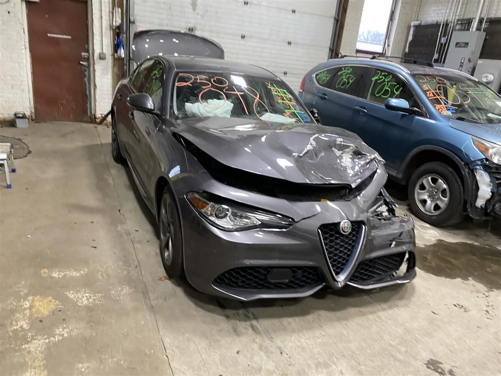 2017 Windshield Washer Fluid Reservoir Bottle 1384303