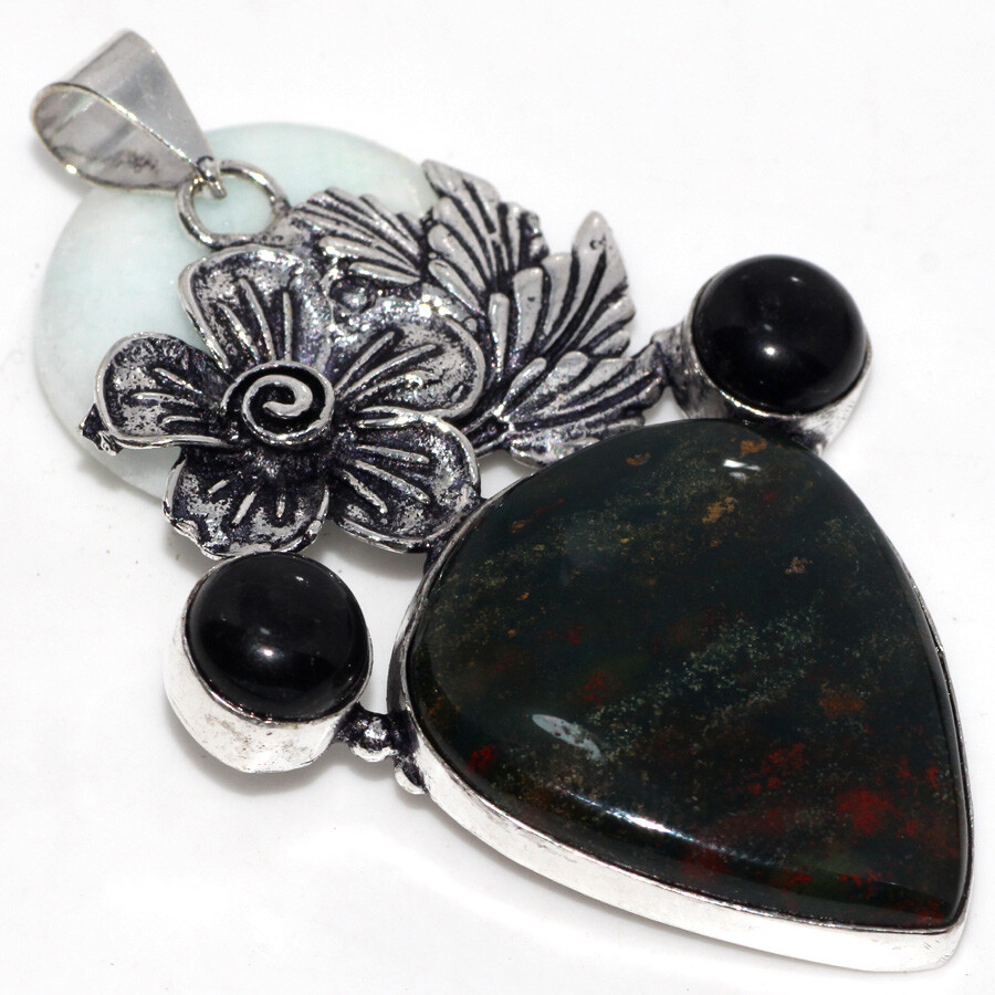 Aesthetic African Bloodstone and Black Onyx Gemstone Pendant Jewelry JW 2.5