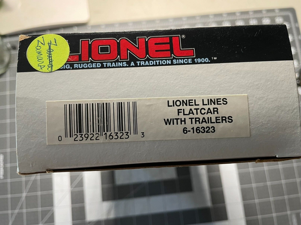 Lionel 6-16323 O Gauge Lionel Lines Flat Car With Trailers