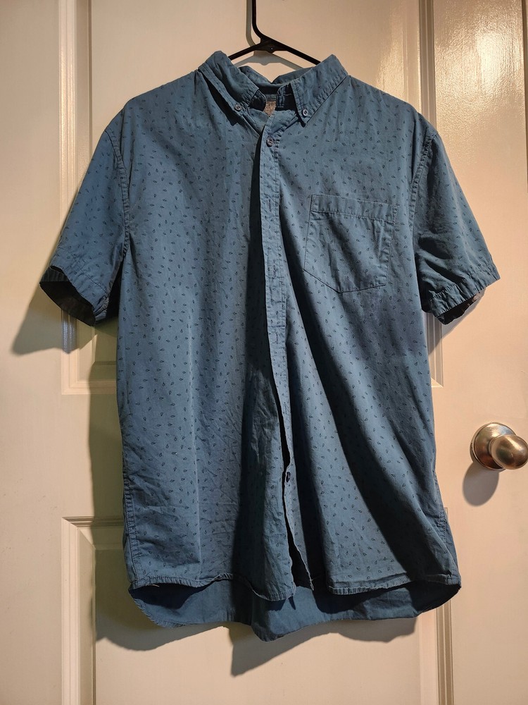 LEE Men's Large Blue Regular Fit Button-Down Shirt EST 1889