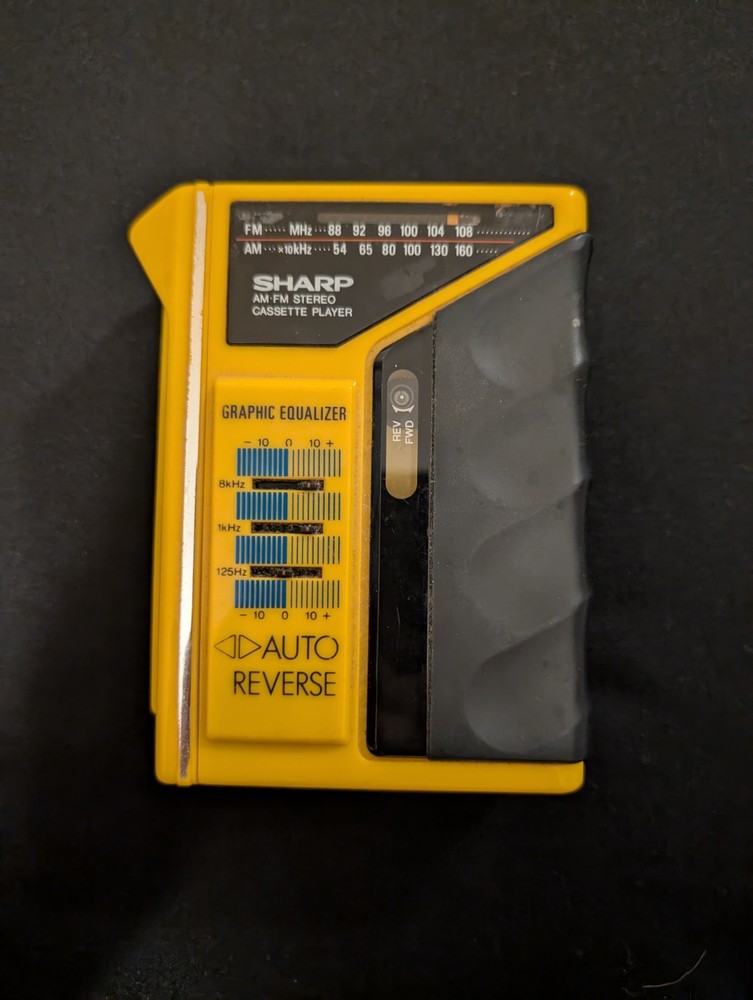 Vintage Rare Sharp JC-S57(BL) Yellow Walkman Prsonal AM/FM Radio Cassette Player