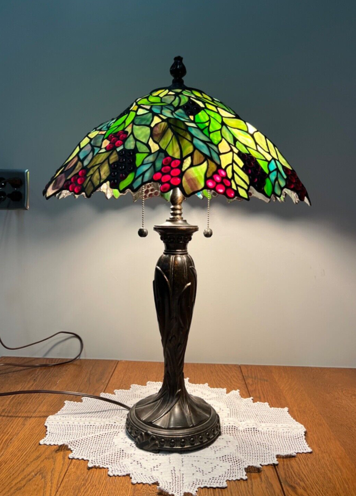 Gorgeous Dale Tiffany Stain Glass Lamp, Grape Vine Shade Over 100 Jewels - #A