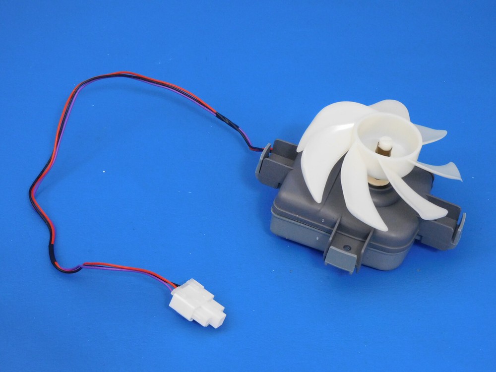 LG Studio Refrigerator LSFXC2476S 3 Wire Freezer Evaporator Fan EAU61524007