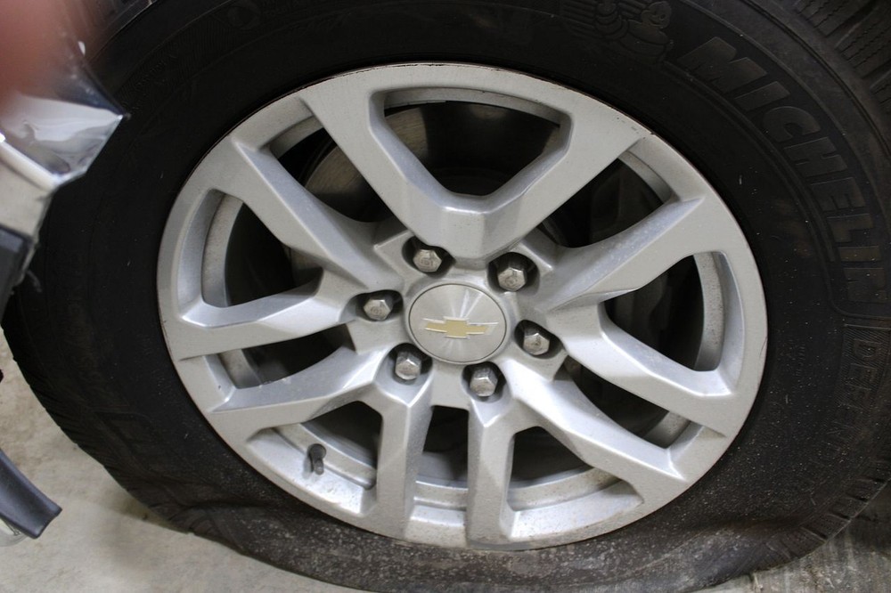 Aluminum 18x8.5 6x139.7mm Wheel 23376217 Fits 19-22 Silverado 1500 2945962