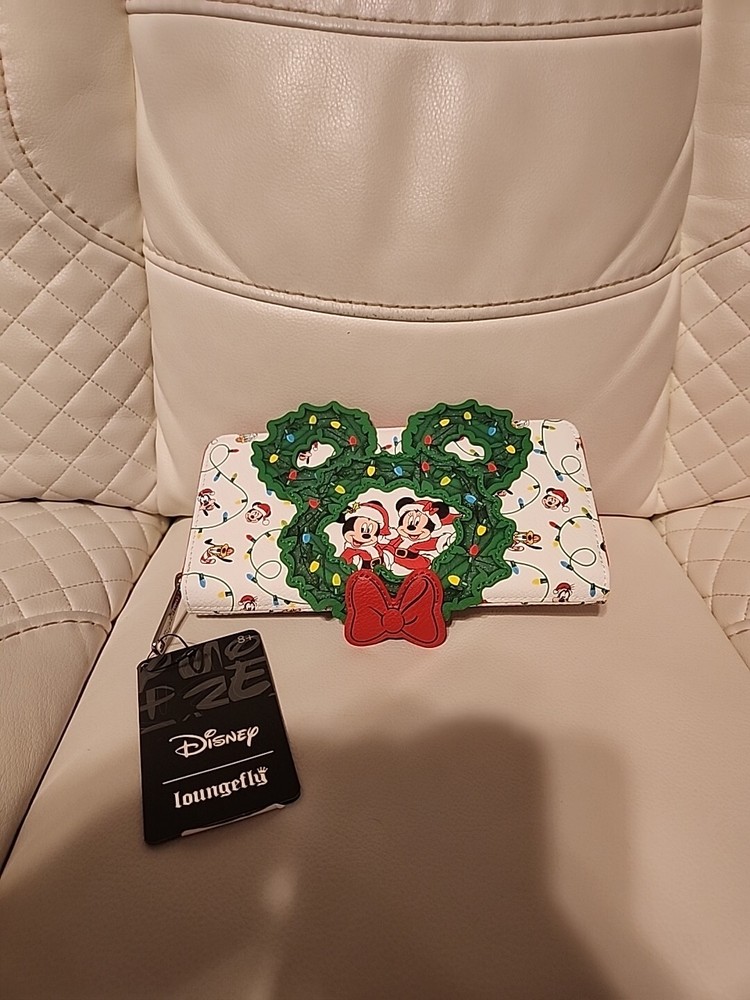 Disney Loungefly Mickey & Minnie Mouse Christmas Wreath Wallet NWT