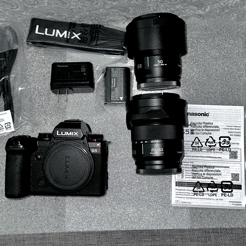Panasonic LUMIX S5II Mirrorless Camera 20-60mm & 50mm Zoom Lens Bundle Kit. Mint