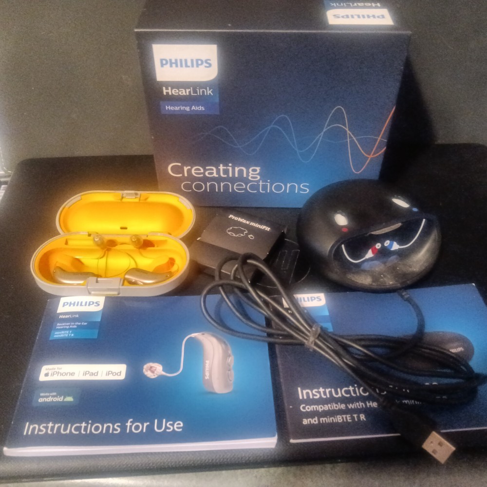 Philips HearLink Digital Hearing Aids 9040 MNR T R Rechargeable