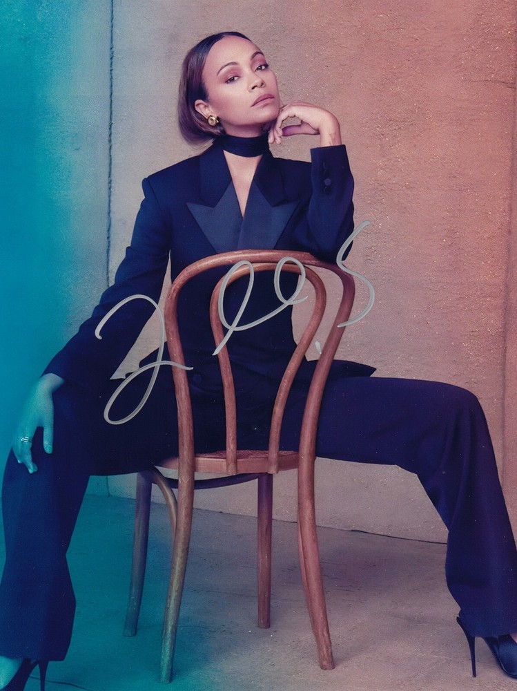 Zoe Saldana Signed Auto 8 x 10  Photograph