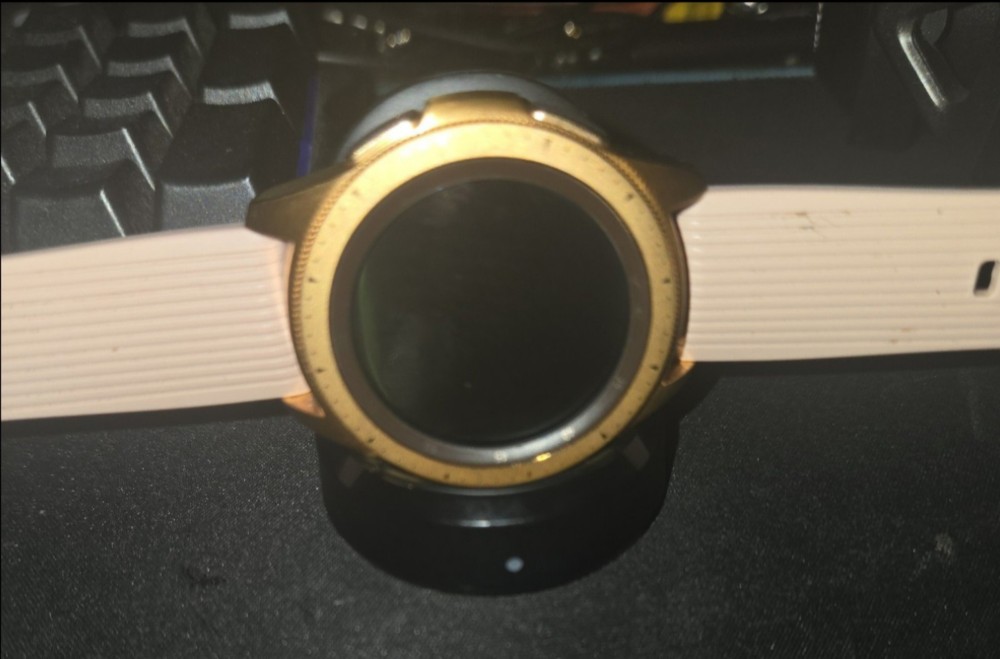 Samsung Galaxy Watch 42mm Rose Gold SM-R815u Smartwatch