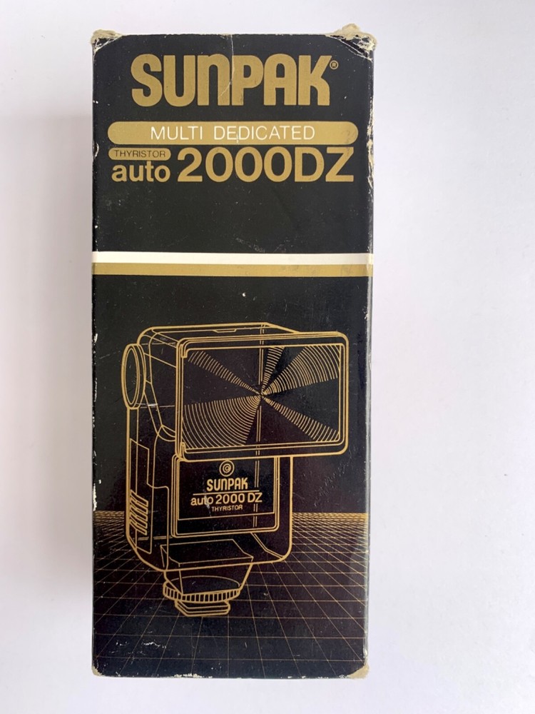 New Sunpak Multi Dedicated Auto 2000DZ Thyristor Flash NIB Vintage Camera Parts