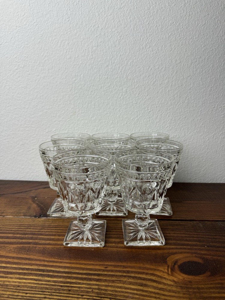 COLONY Park Lane Clear Wine Glass Set of 8 Square Footed Glasses Detailed 5.25”