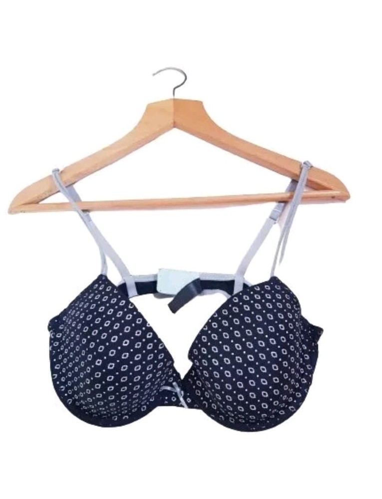 Black lacy underwired bra size S