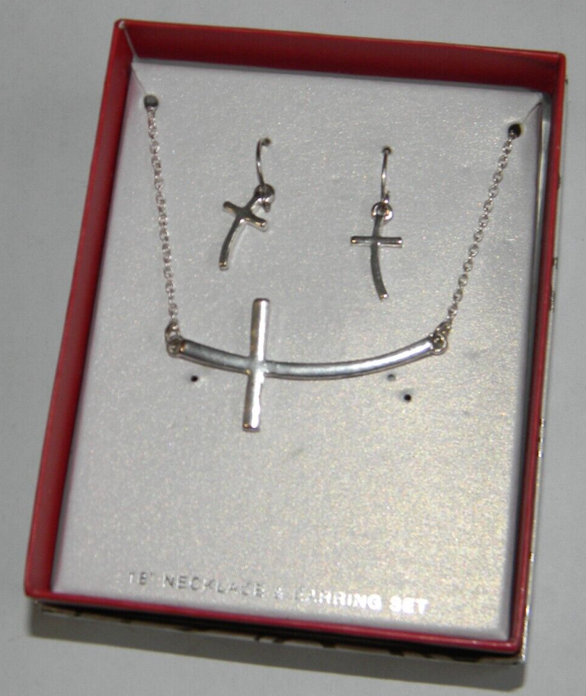 New boxed religious cross 18