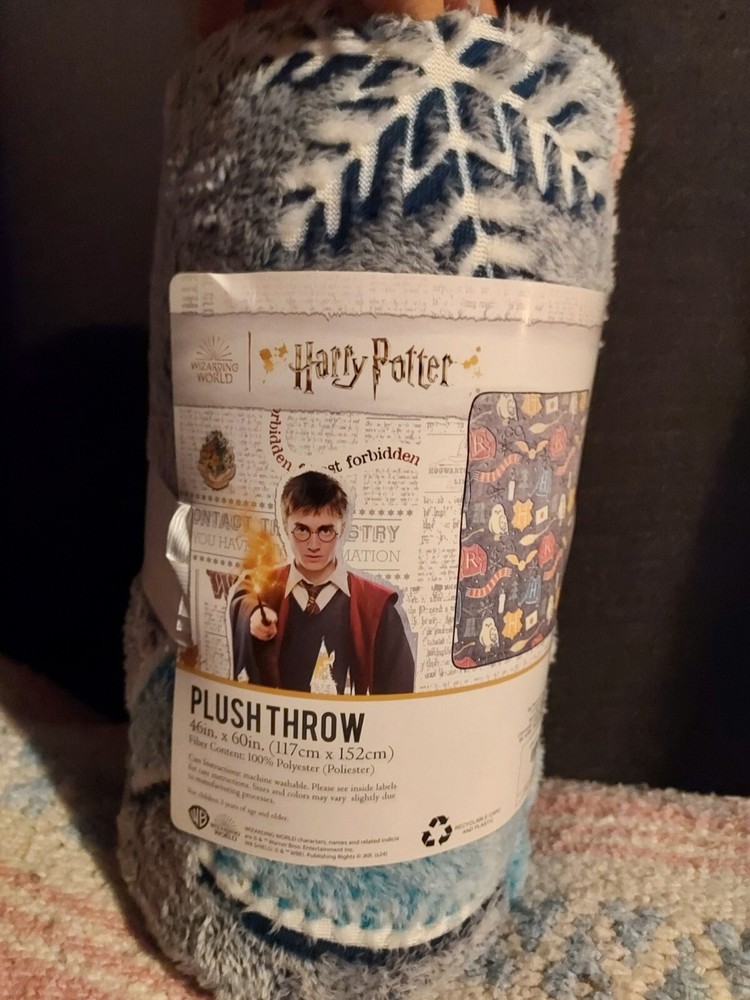 Harry Potter Fleece Blanket Soft Cozy Gryffindor Themed Hogwarts Throw  