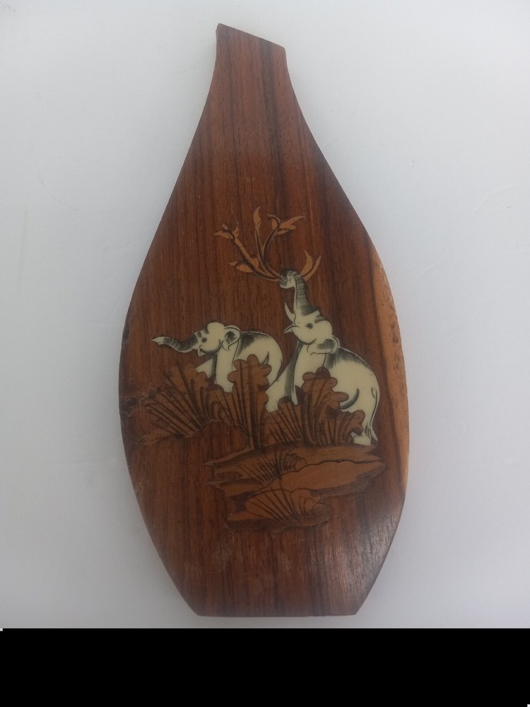 Hanging Wooden Wall Plaque With Inlaid White Asian Elephants VTG Art Decoration