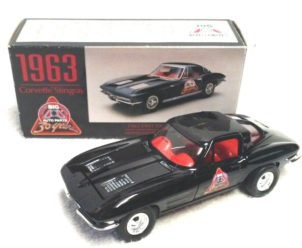 1993 ERTL1963 CHEVROLET CORVETTE STINGRAY BIG A AUTO PARTS 30tH ANN. TOY CAR