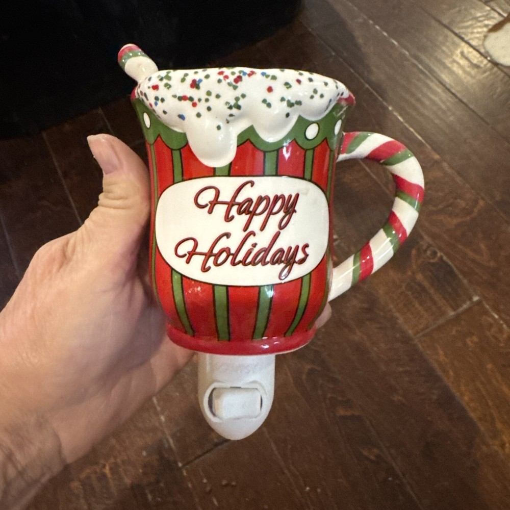 SCENTSY Happy Holidays Candy Cane Mug Electric Wax Warmer Plug-In