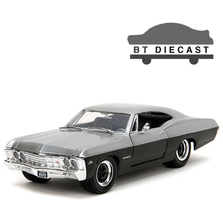 JADA Bigtime Muscle 1967 Chevrolet Impala SS 1/24 Scale Silver Black Diecast Car 35217