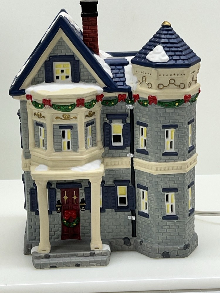 1998 Dickens Blue Victorian Lighted Collectible House Mint Condition  