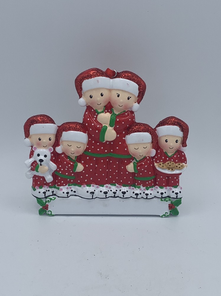 Festive Family in Pajamas Christmas Tree Pendant Ornament