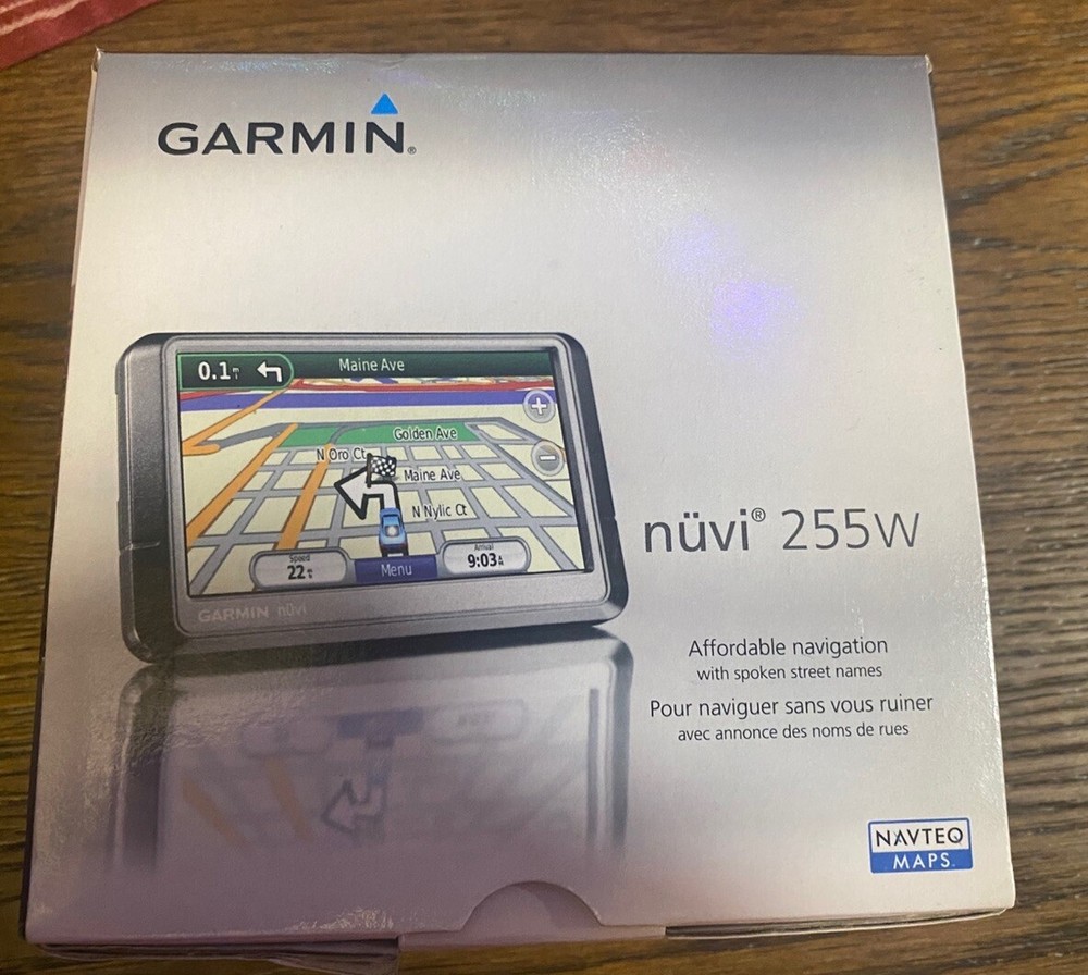 Garmin Nuvi 255W 4.3-Inch GPS Bundle with Voice & Accessories - Free Shipping-image