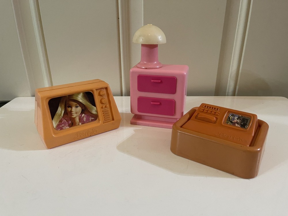 Vintage Barbie 1977 Mattel Dream House Accessories TV Lamp Computer Drawers