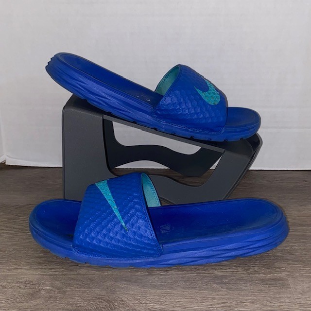 Nike Benassi Solarsoft Mens Size 8 Blue Teal Slides 705474-401