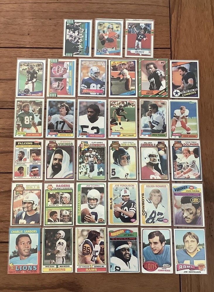 Vintage NFL 30 Cards Stars RCs HOFers Elway Kelly Shell Martin RC Bo Knows Yard