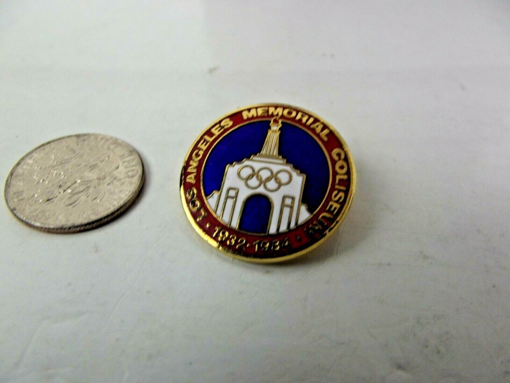 Vtg Los Angeles memorial coliseum Olympics 1932-1984Tie Tac Hat Pin Pinbacks