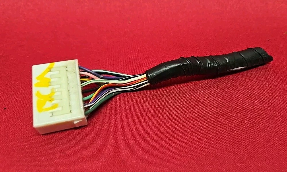 2001 2002 Mitsubishi Montero LIMITED/XLS A/C Body Control Module PIGTAIL WIRE