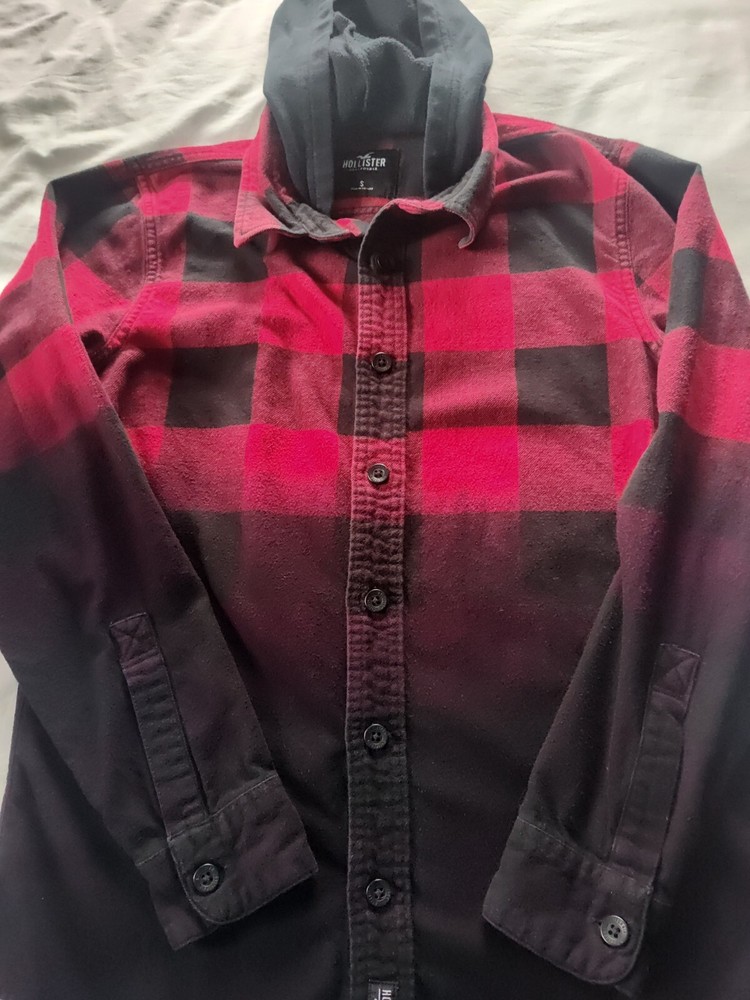 HOLLISTER Men's Hooded Button Up Flannel Shirt. Size Small.