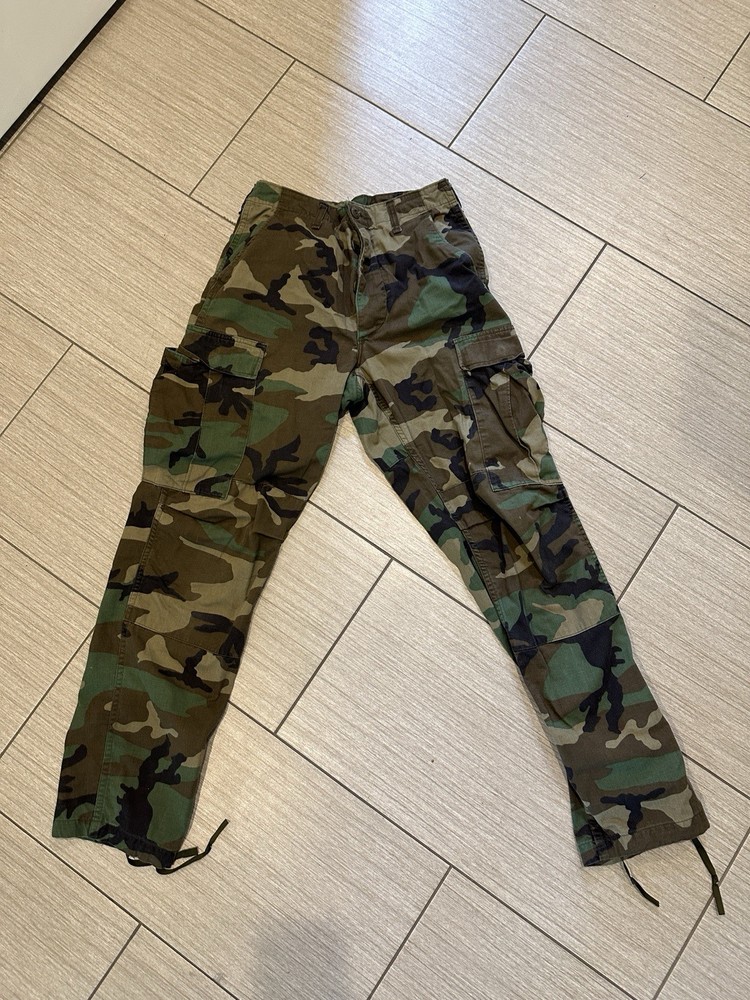 Woodland Camo Men’s Military Issue Pants Small Regular