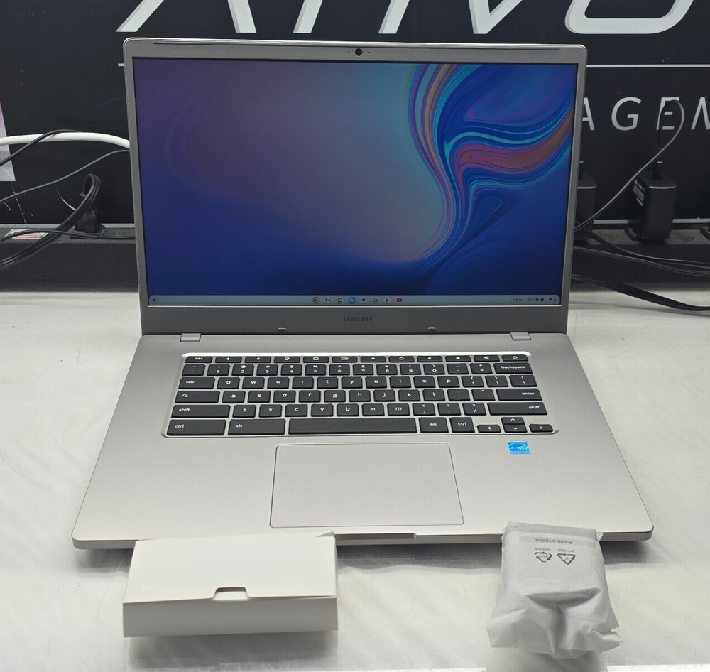 Samsung Chromebook 4+ 15.6 inch Intel Celeron N4000 6GB RAM 64GB SSD Silver 21