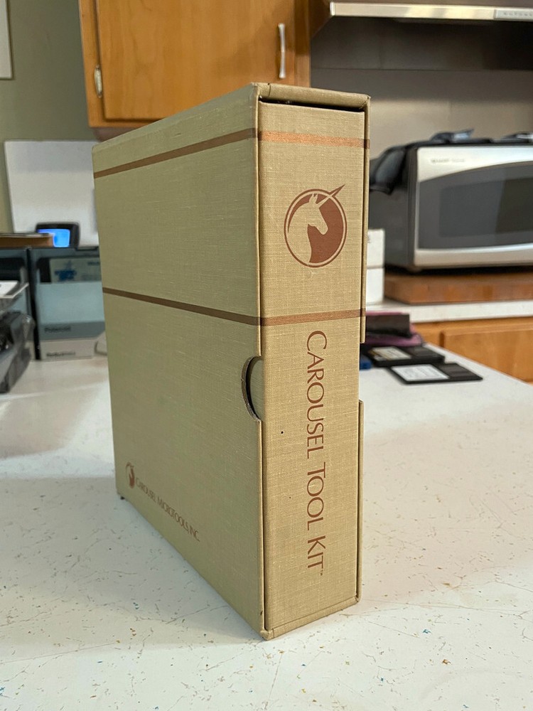 Carousel Took Kit, Manual