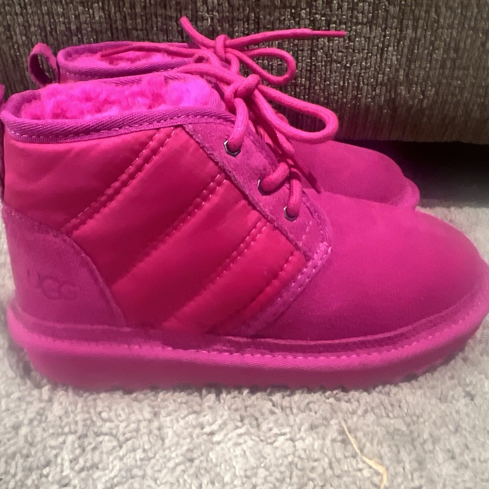 Ugg Girls Neumel II LTA Rock Rose Girls Boots Size 2