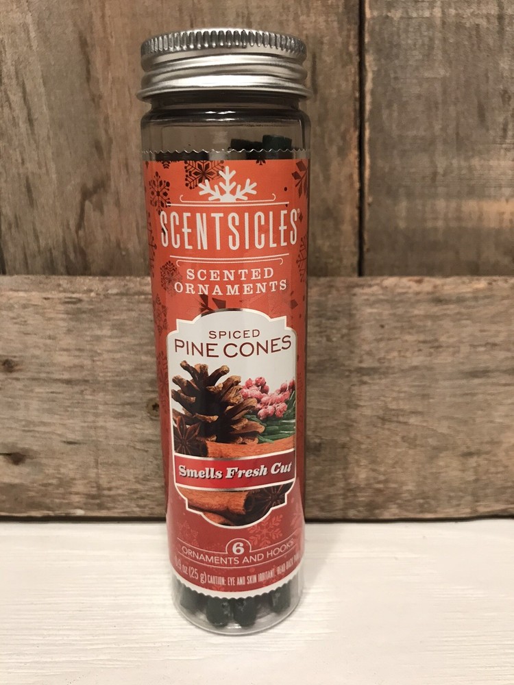 Scentsicles Spiced Pine Scented Ornaments & Hooks 6 Pack New