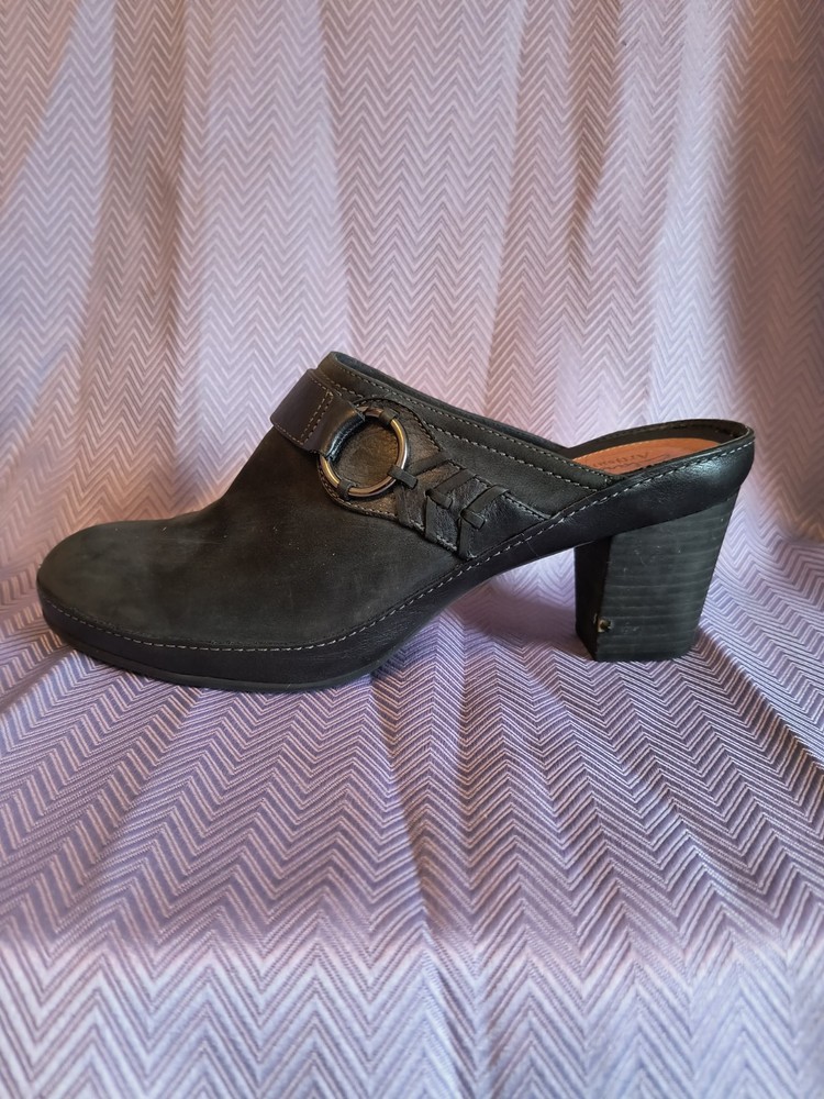 Clarks Artisan Women's Black Leather Gallery Open Clogs with Block Heels 10M 31413