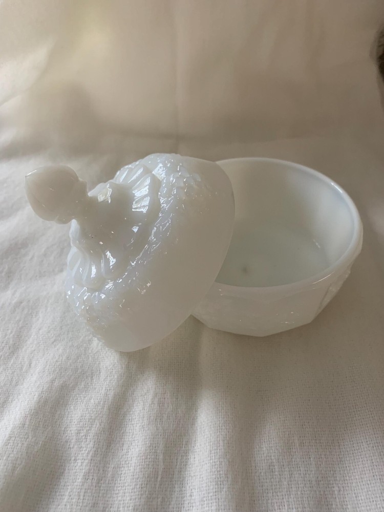 Vintage 1960s Westmoreland Milk Glass Nut Dish with Paneled Grape Design