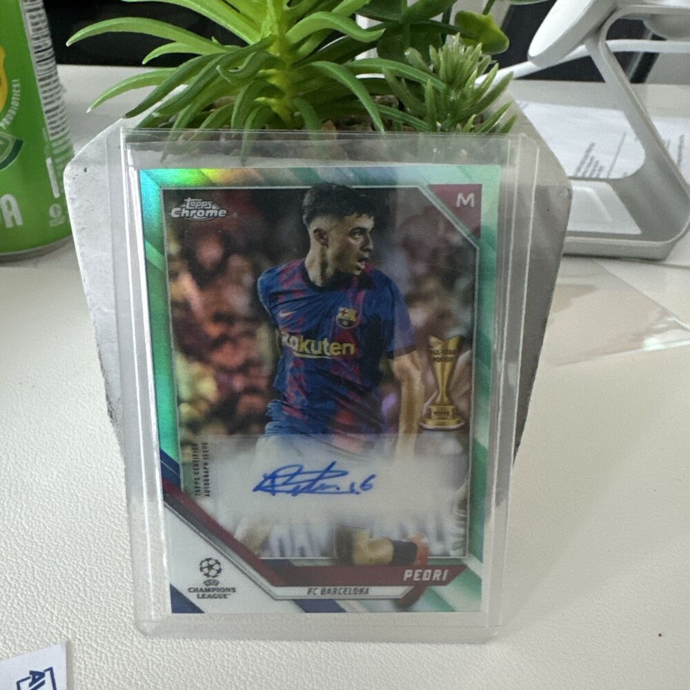 2021-22 Topps Chrome UEFA PEDRI #CA-P Auto Aqua /199 Barcelona