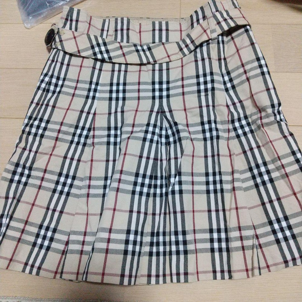 Burberry Nova Check Pleated Skirt Japan Made Lined with Belt