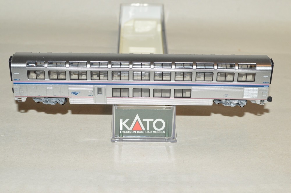 N scale Kato Amtrak phase 4b Superliner passenger car train SIGHTSEER LOUNGE