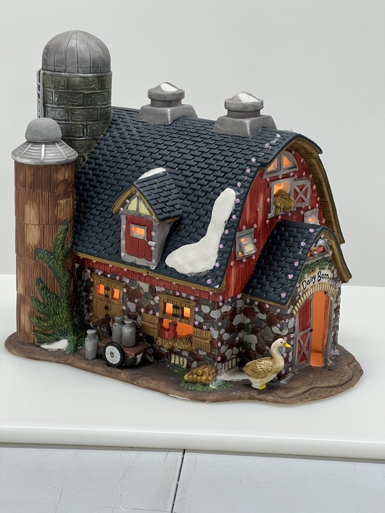 Heartland Valley Fibre Optic Barn O’Well 2005 With Charger Cord Mint