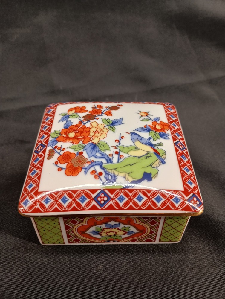 Vintage Imari Japanese Square Trinket Box 3x3 Floral Bird Motif