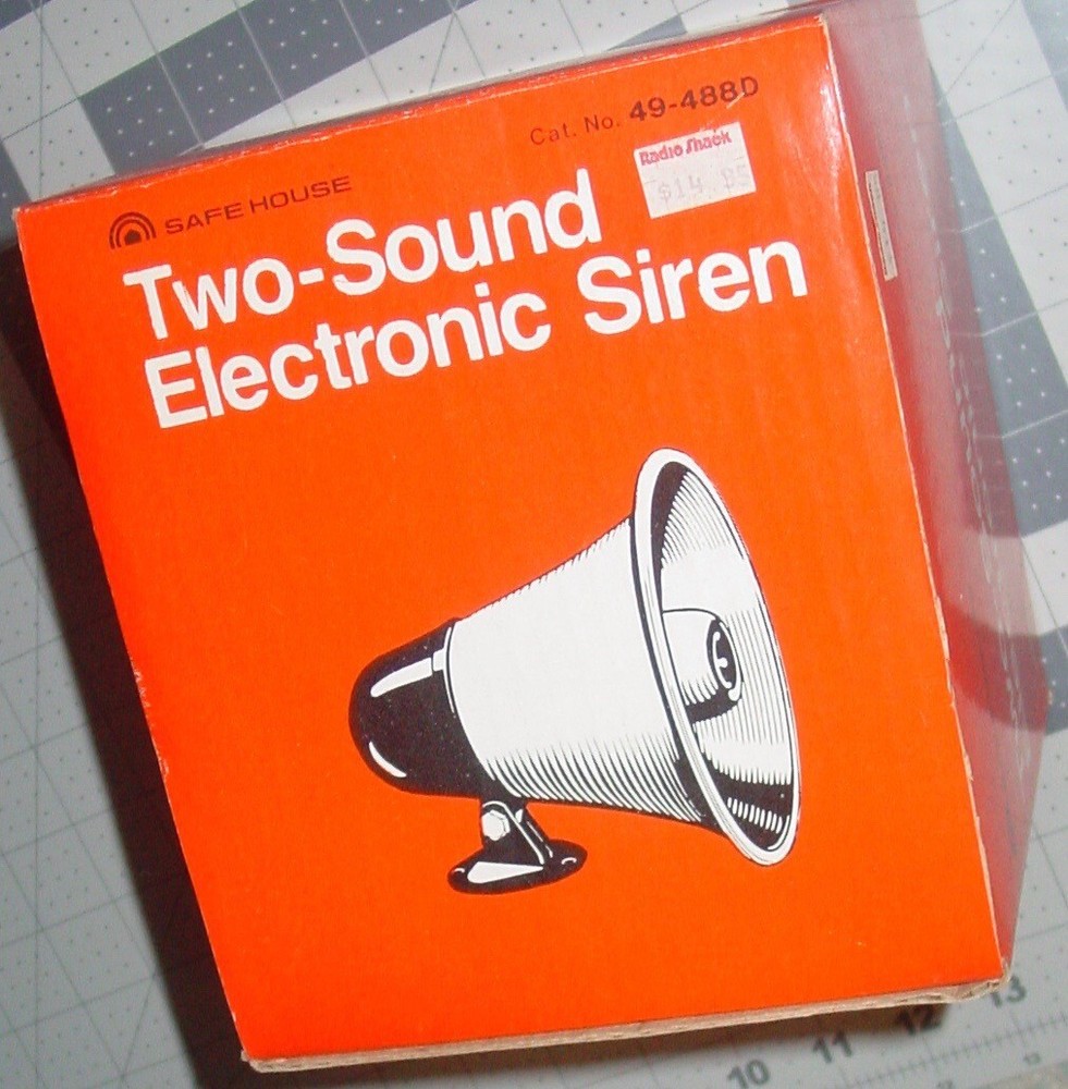Safe House Two Sound Weatherproof Electronic Siren Vintage Radio Shack Alarm NOS