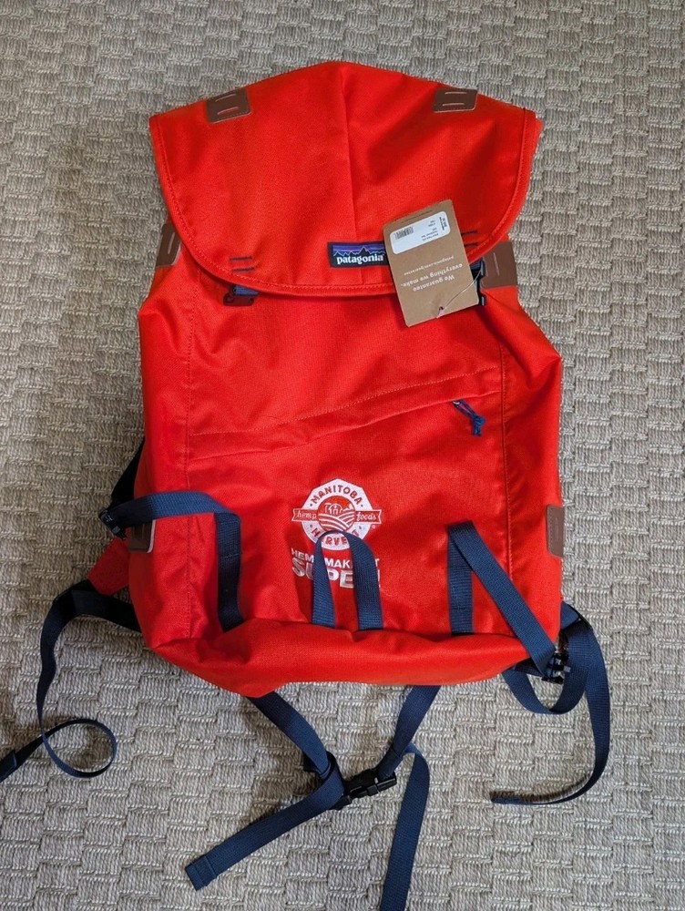 Patagonia Arbor Pack Backpack - Nylon Outdoor Bag in Paintbrush Red