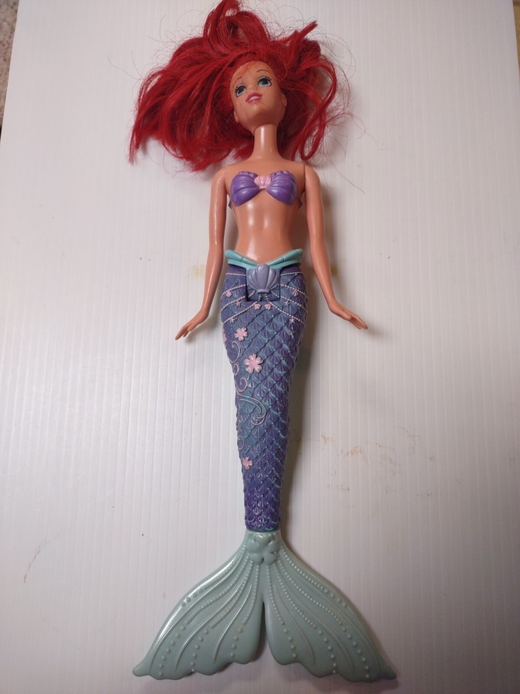 2005 Barbie Mermaid Doll Mattel