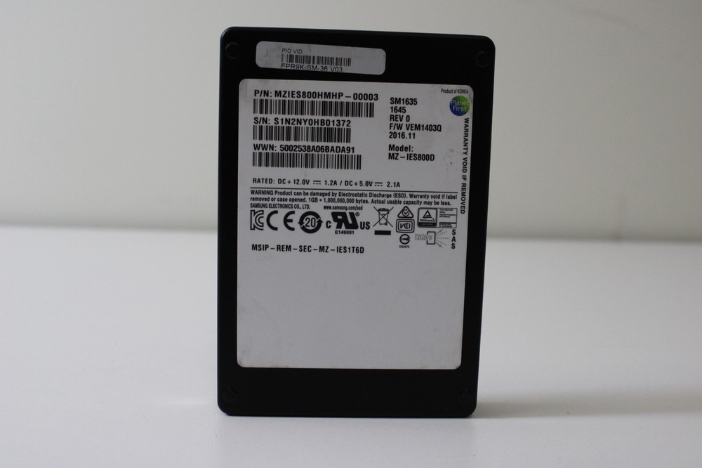 800GB SAS SSD MZ-IES800D Samsung 2.5